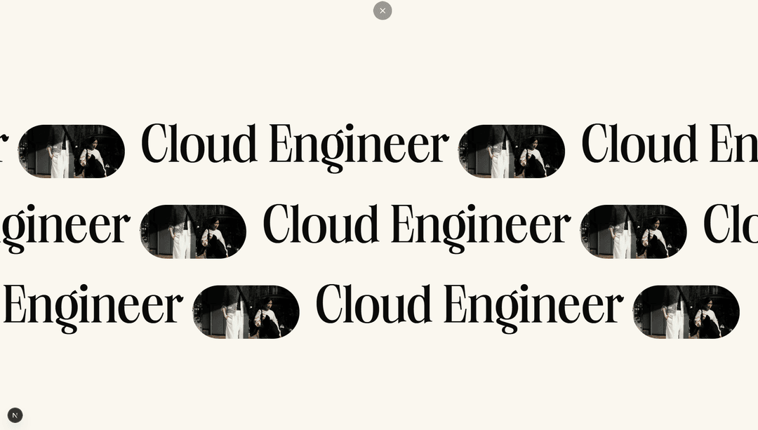 Text Horizontal Parallax - Motion